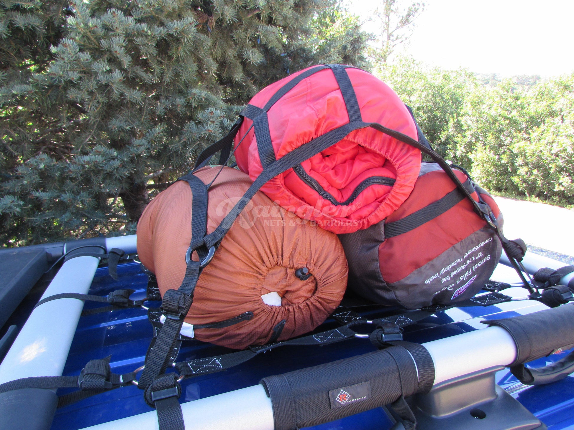 Nissan Xterra Frontier Navara and Toyota FJ Cruiser Accessory Cargo Net-Raingler